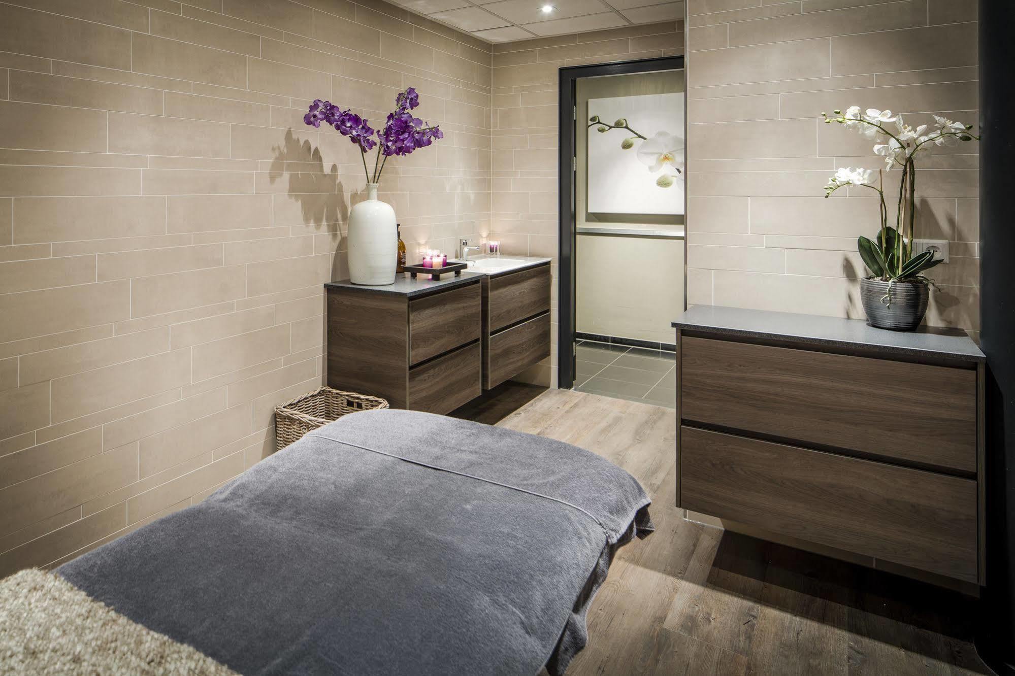 Fletcher Wellness-Hotel Trivium Etten-Leur Exterior photo